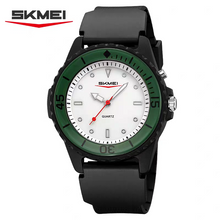 SKMEI 1694 Quartz Waterproof Wristwatch