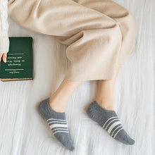 4 Pair Winter Warm Fur Fleece High Quality Breathable Comfortable Elastic Ankle Socks