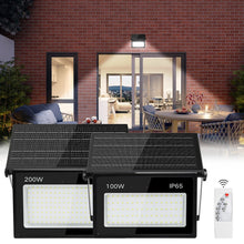 Solar Flood Light Remote Control Solar Powered Spotlight Outdoor Waterproof Street Light Adjustable