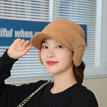 New Fashion Cool Women Warm Ponytail Earflaps Duckbill Cap Hat