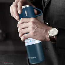 Stainless Steel Vacuum Flask Hot & Cold Thermos Bottle With 3 Cups