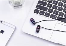earphones